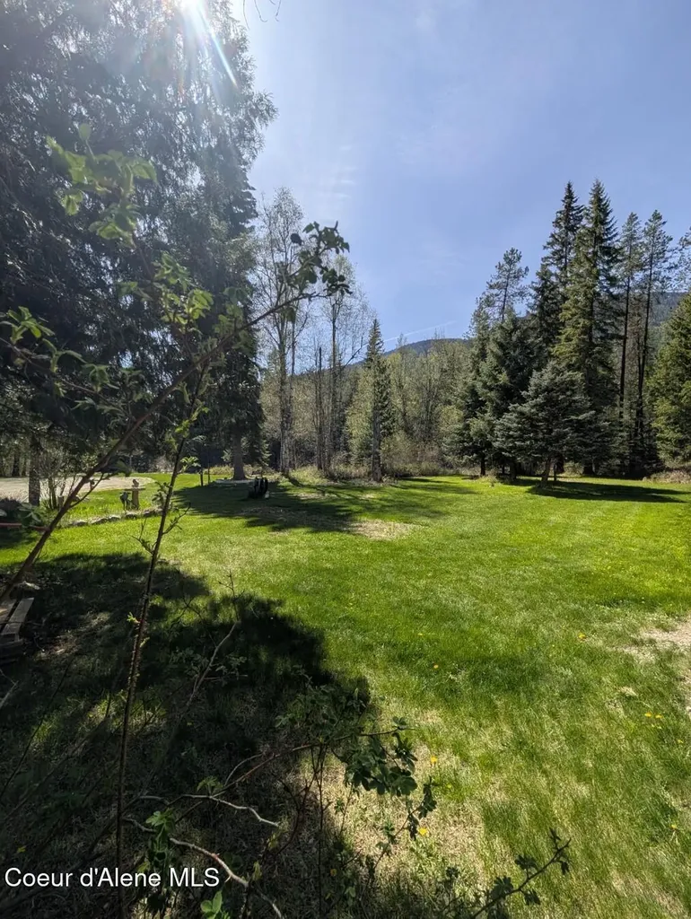 5574 Moyie River Road Bonners Ferry ID 83805