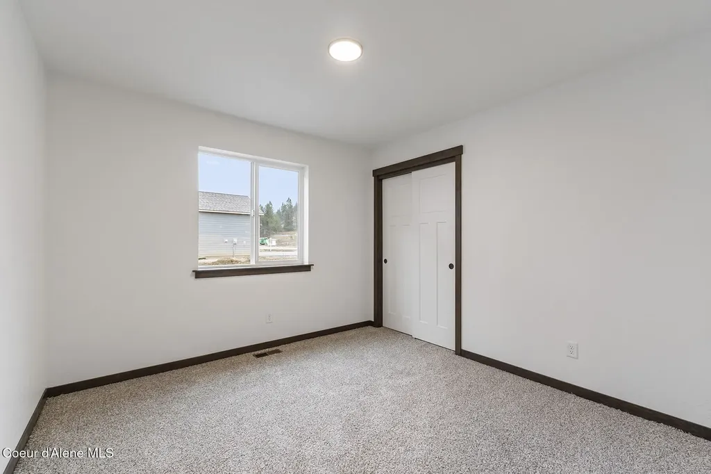 880 E Valley Street S Oldtown ID 83822
