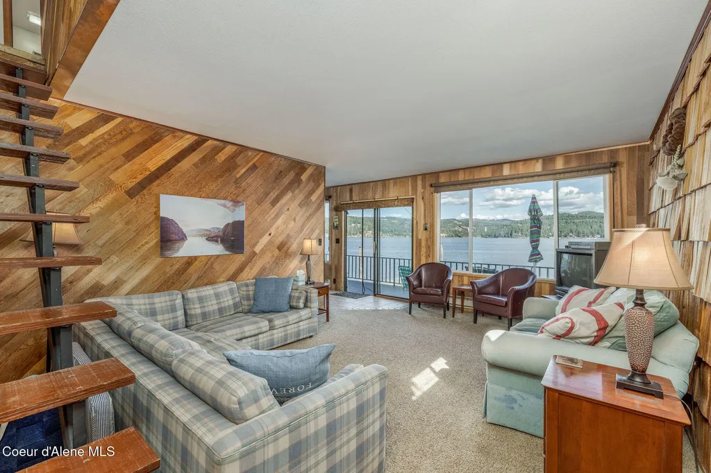 3671 E Bridgeview Drive Harrison ID 83833