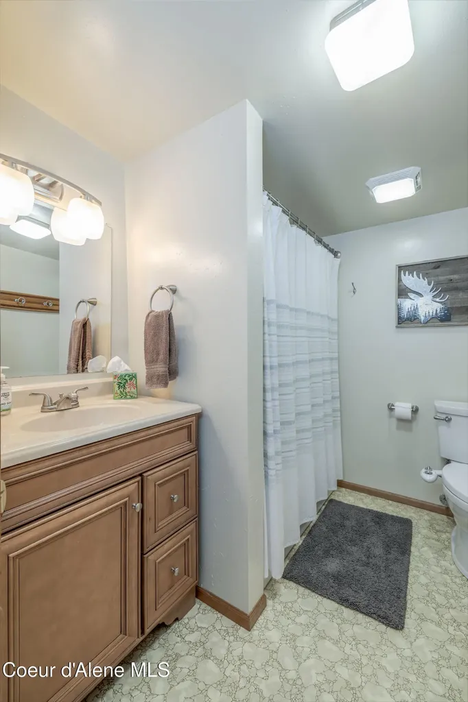 3671 E Bridgeview Drive Harrison ID 83833