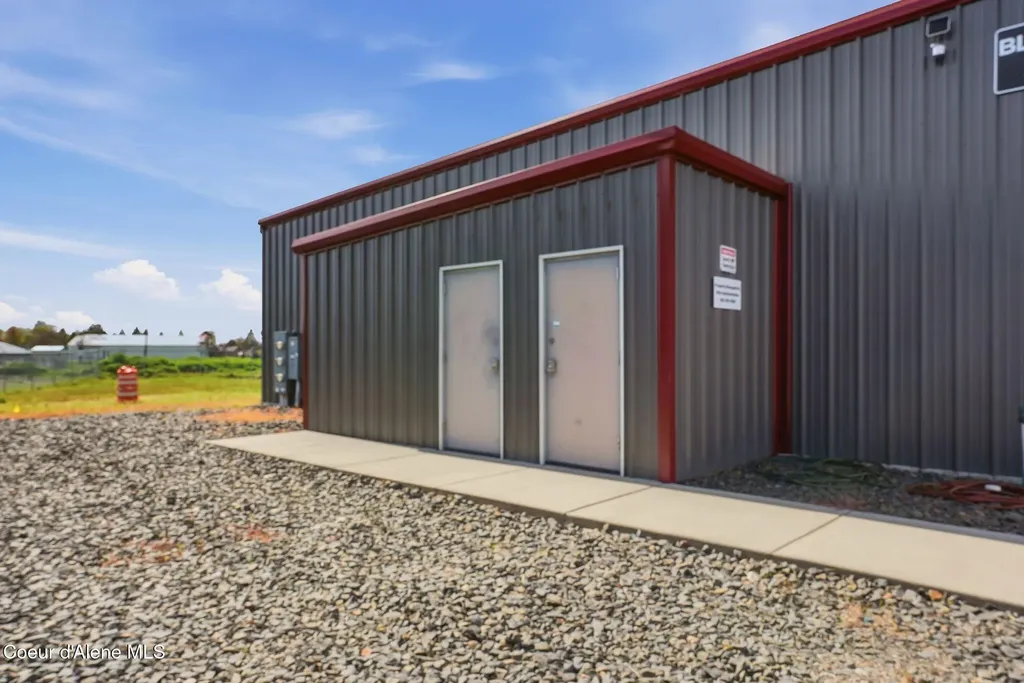 6829 W Seltice Way Post Falls ID 83854