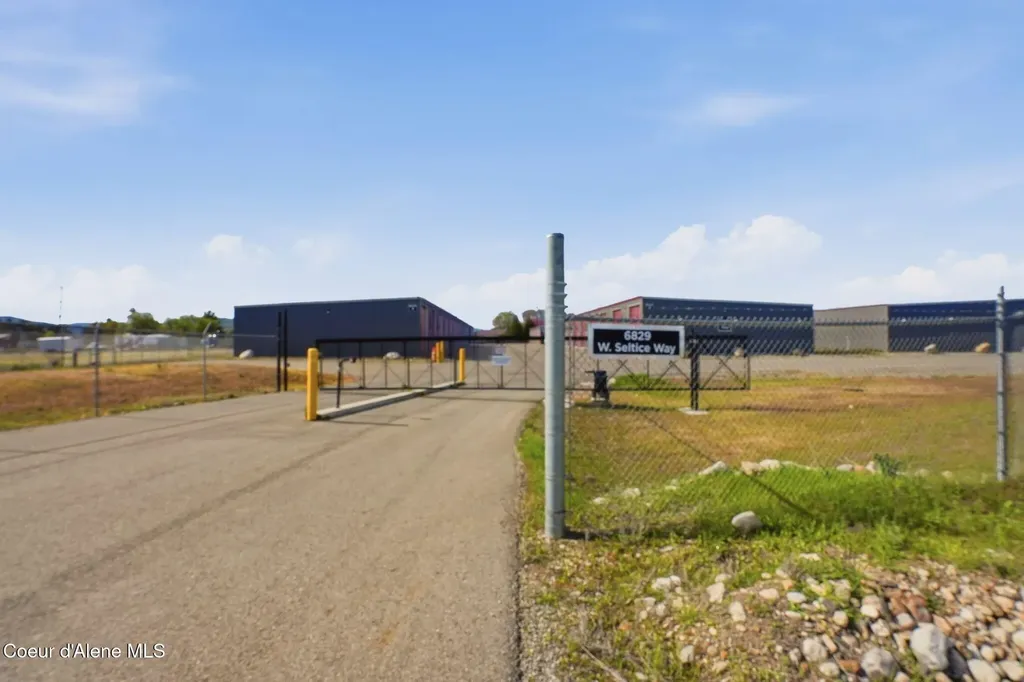 6829 W Seltice Way Post Falls ID 83854