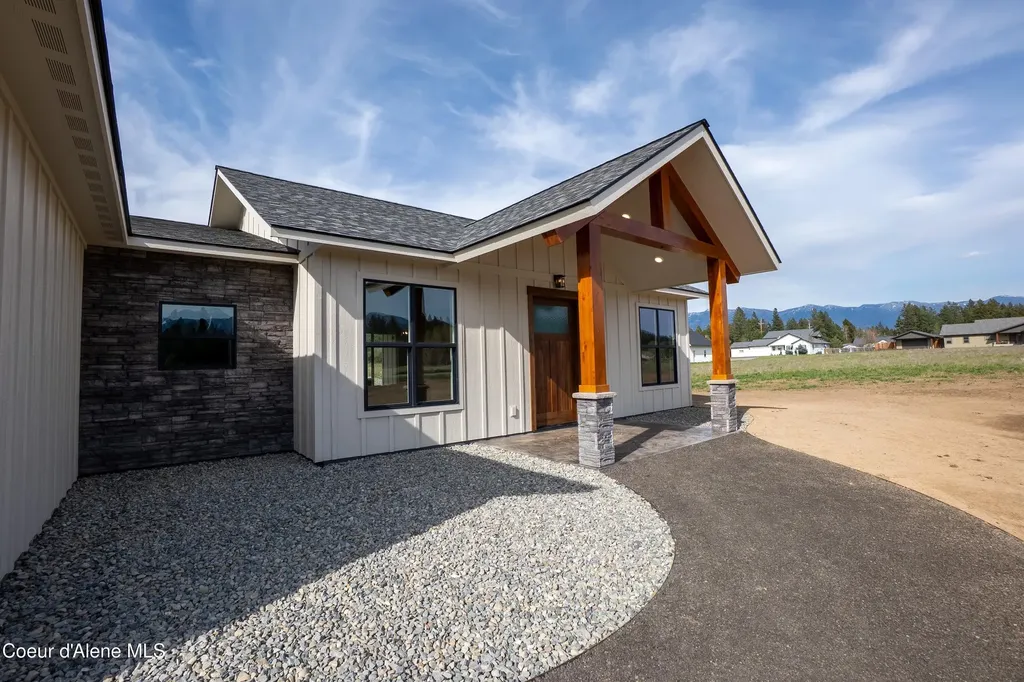 167 Airstrip Road Moyie Springs ID 83845