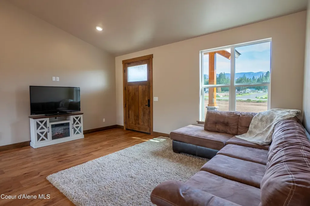 167 Airstrip Road Moyie Springs ID 83845
