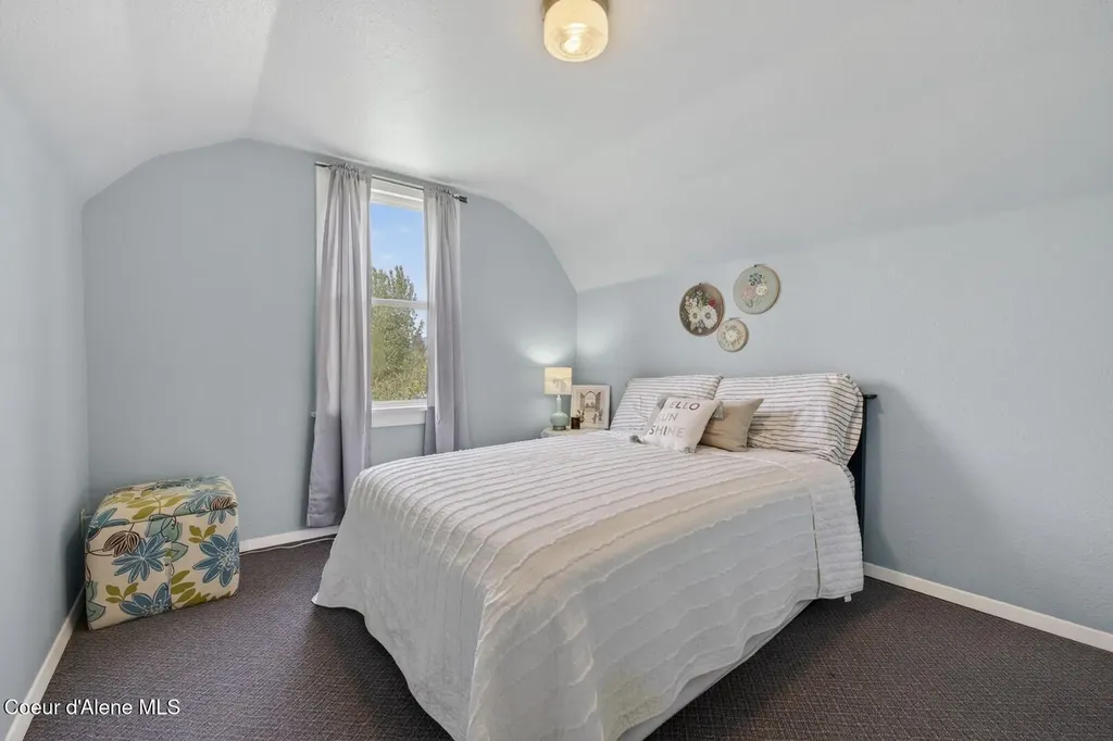6836 Denver Street Bonners Ferry ID 83805