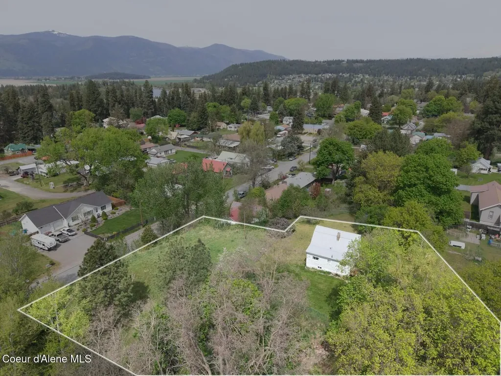 6836 Denver Street Bonners Ferry ID 83805