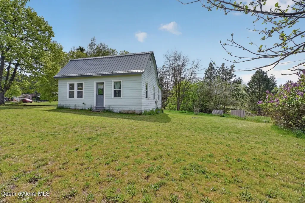 6836 Denver Street Bonners Ferry ID 83805