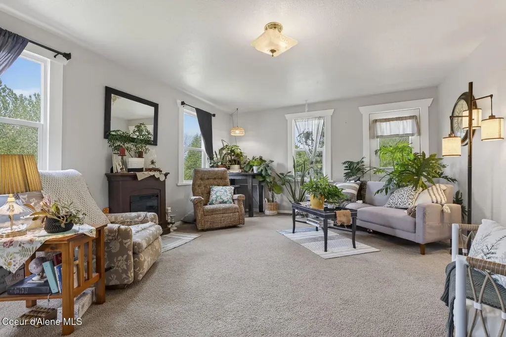 6836 Denver Street Bonners Ferry ID 83805