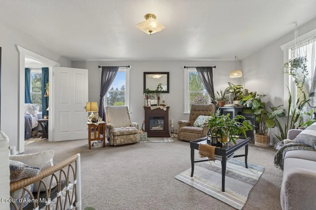 6836 Denver Street Bonners Ferry ID 83805