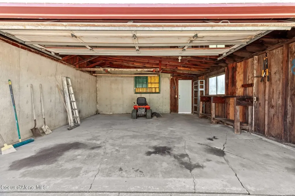 213 Rio Vista Street Osburn ID 83849