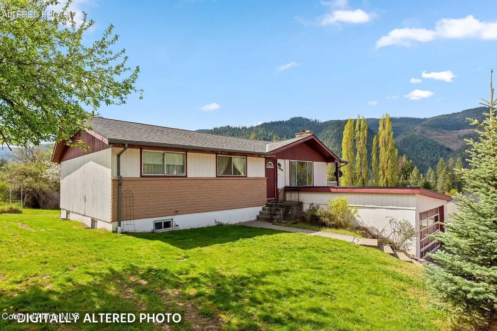 213 Rio Vista Street Osburn ID 83849