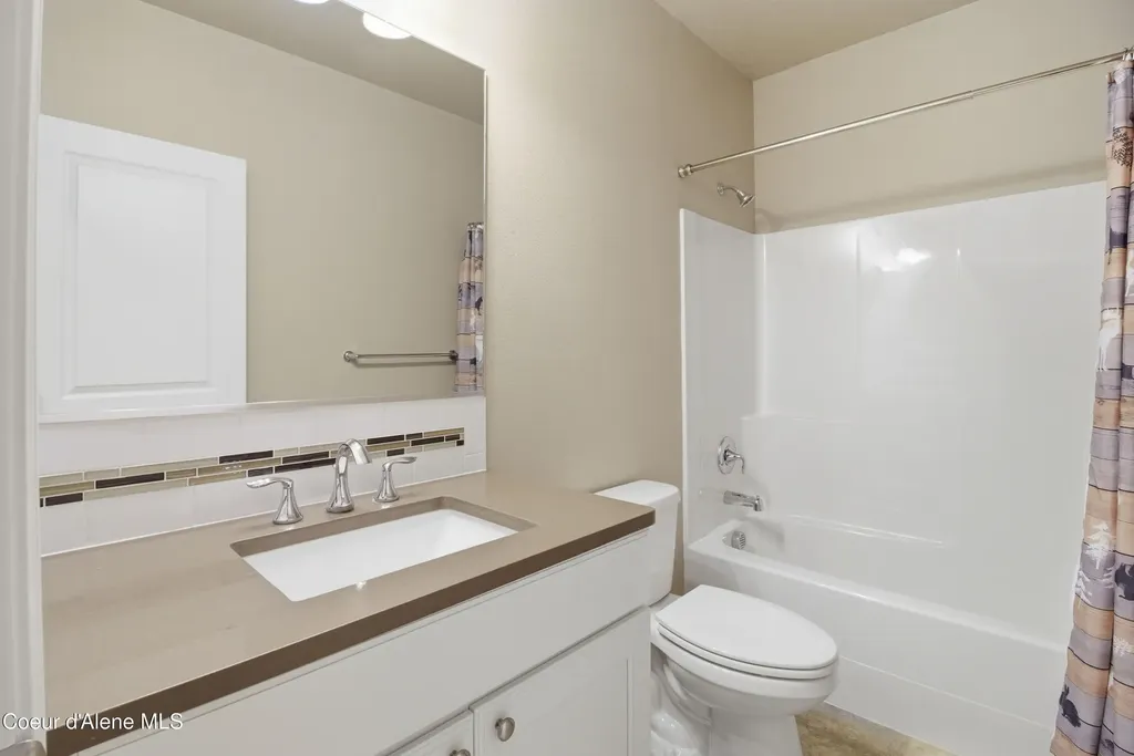 13005 N Loveland Way Hayden ID 83835