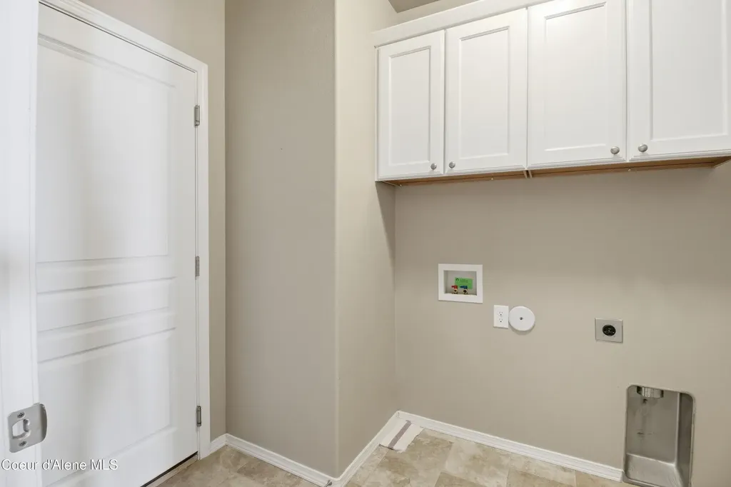 13005 N Loveland Way Hayden ID 83835