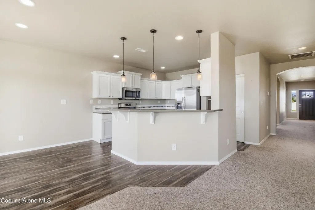 13005 N Loveland Way Hayden ID 83835