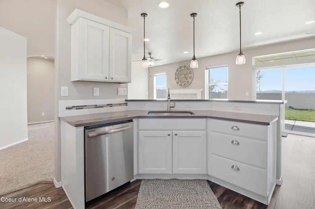 13005 N Loveland Way Hayden ID 83835