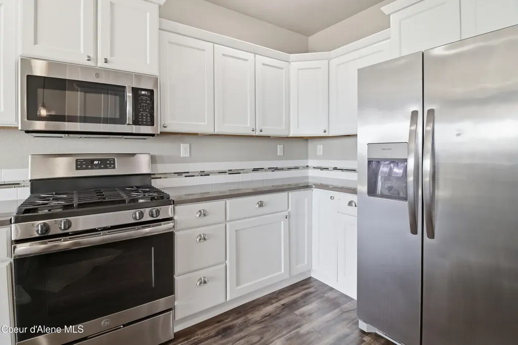 13005 N Loveland Way Hayden ID 83835
