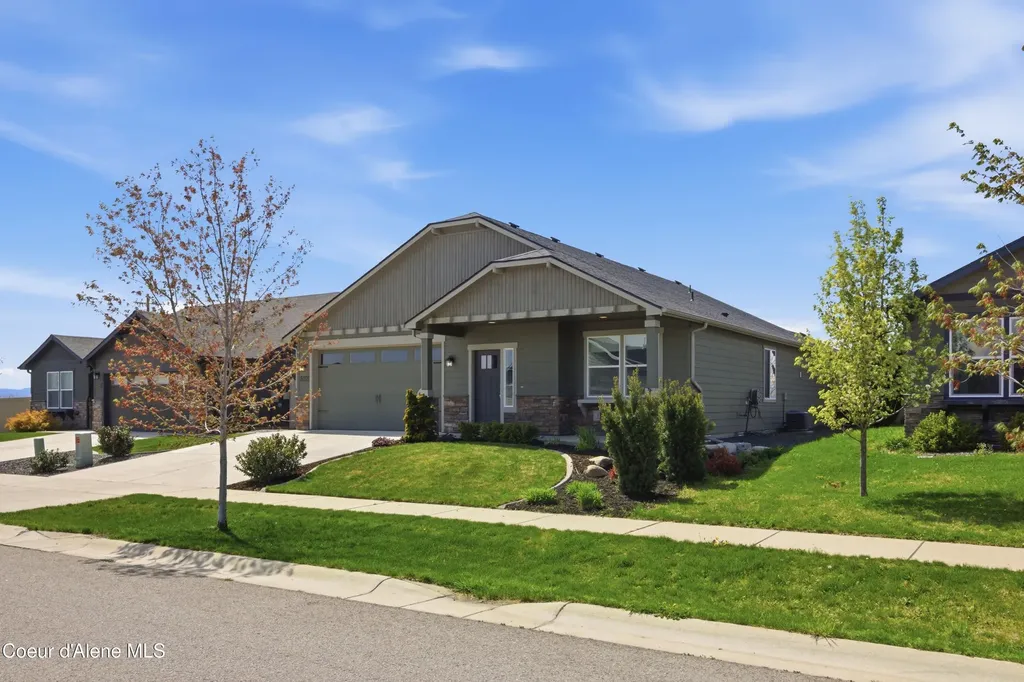 13005 N Loveland Way Hayden ID 83835