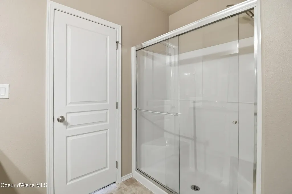 13005 N Loveland Way Hayden ID 83835