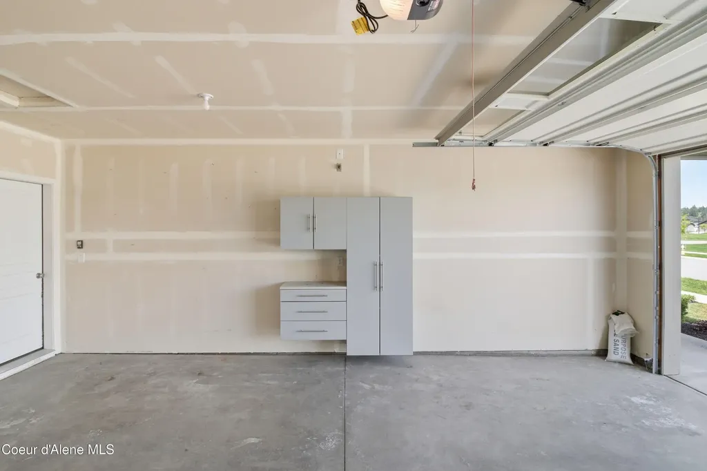 13005 N Loveland Way Hayden ID 83835