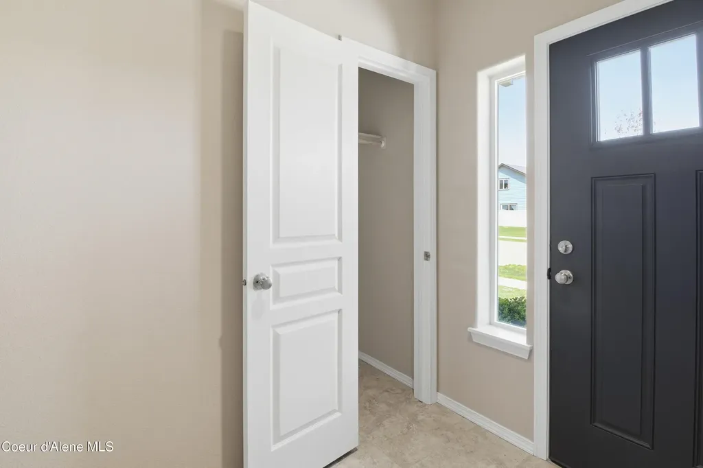 13005 N Loveland Way Hayden ID 83835