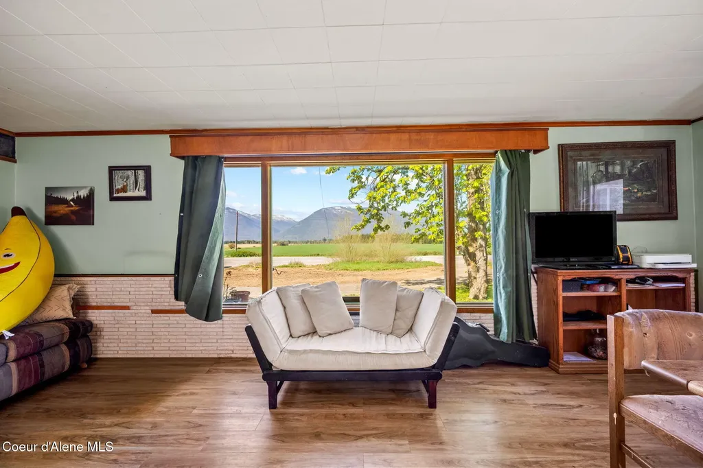 520409 Highway 95 Bonners Ferry ID 83805