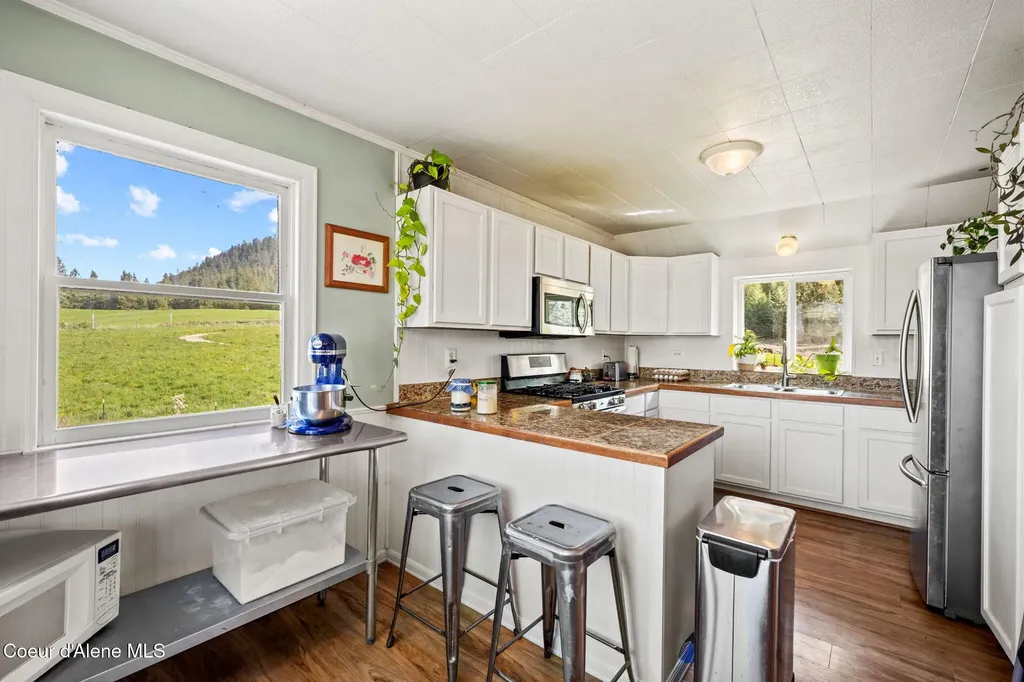 520409 Highway 95 Bonners Ferry ID 83805