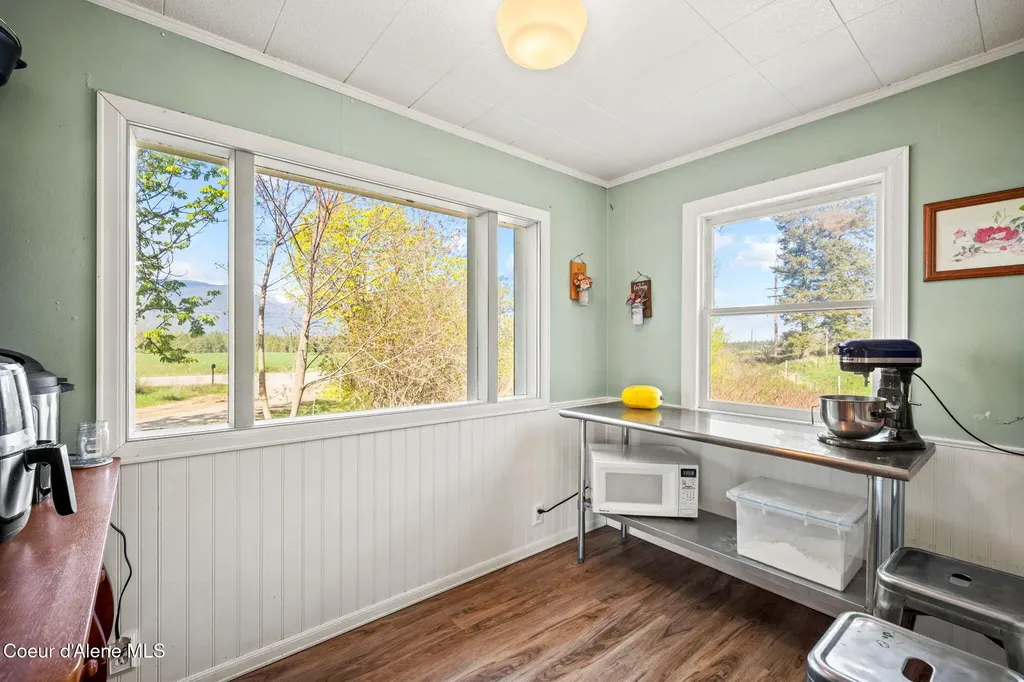 520409 Highway 95 Bonners Ferry ID 83805