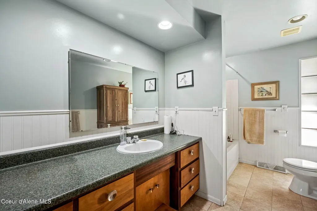 520409 Highway 95 Bonners Ferry ID 83805