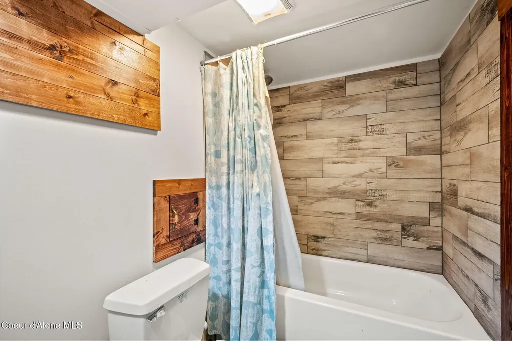 520409 Highway 95 Bonners Ferry ID 83805