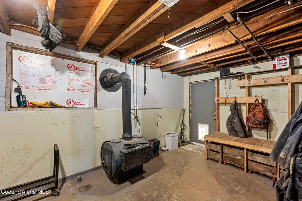 520409 Highway 95 Bonners Ferry ID 83805