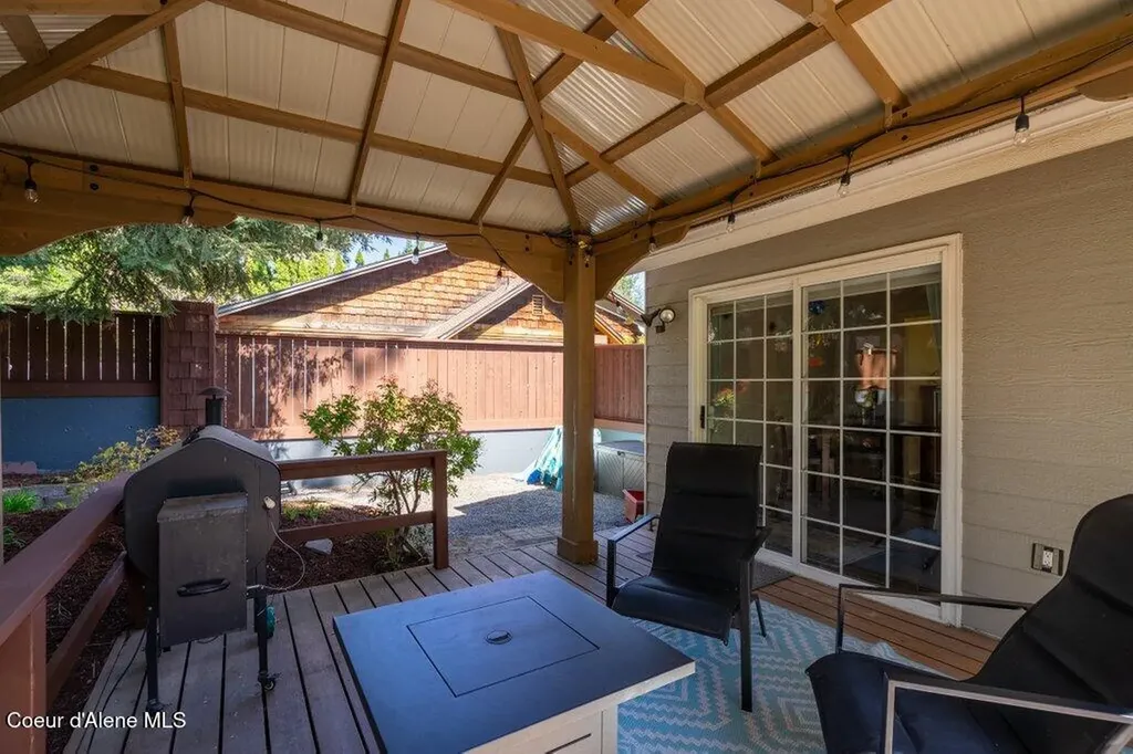 602 S Riverside Harbor Drive Post Falls ID 83854
