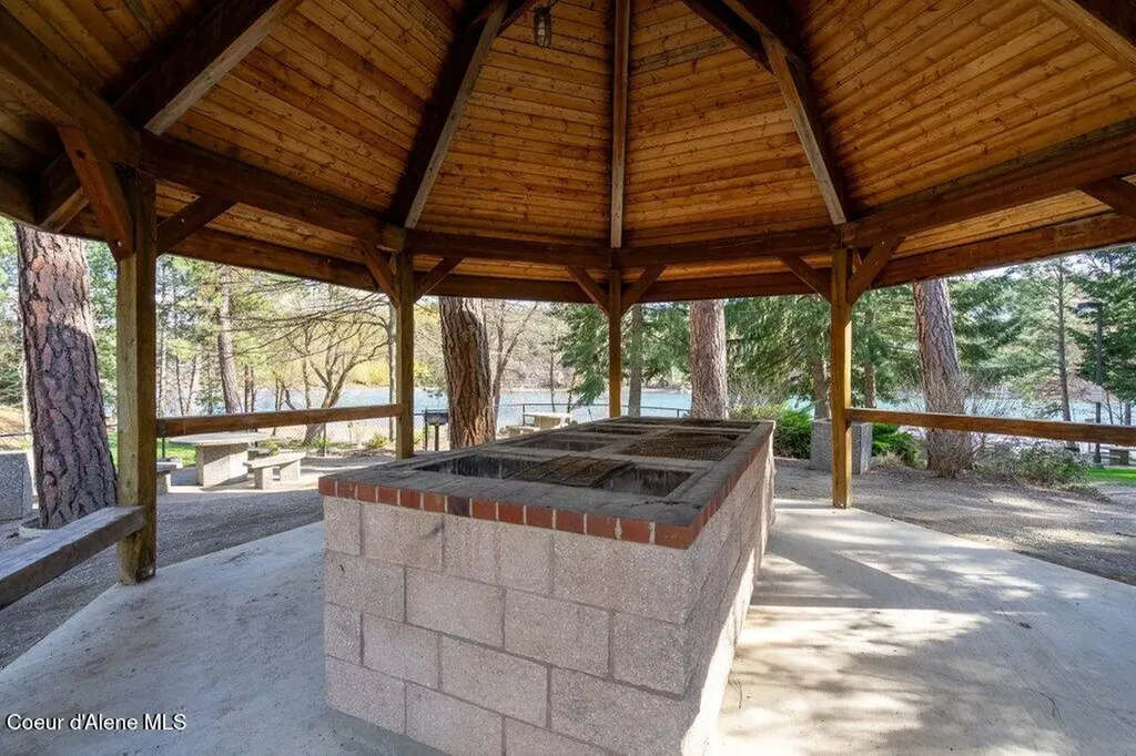 602 S Riverside Harbor Drive Post Falls ID 83854