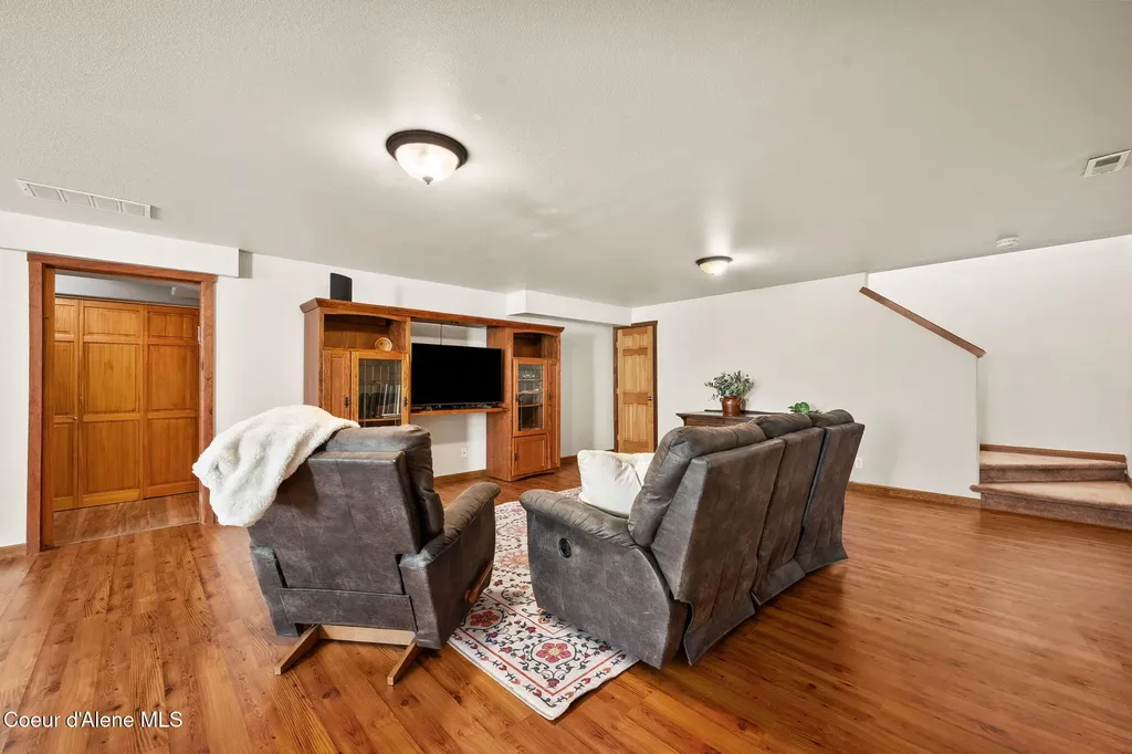 1511 W Tualatin Drive Post Falls ID 83854