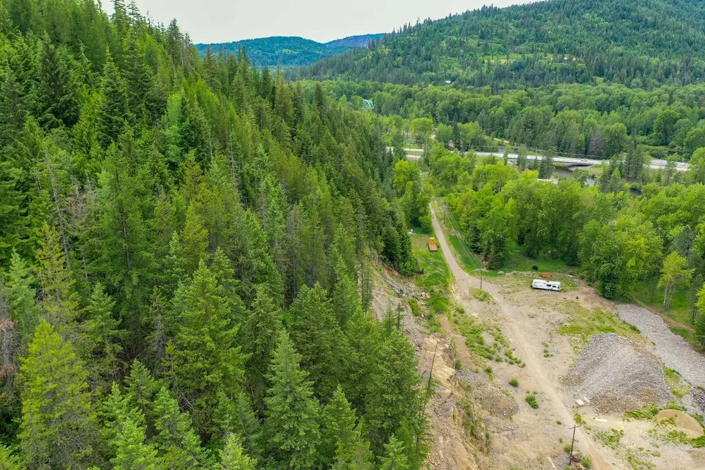 Nka Coeur D'alene River Road Kingston ID 83839