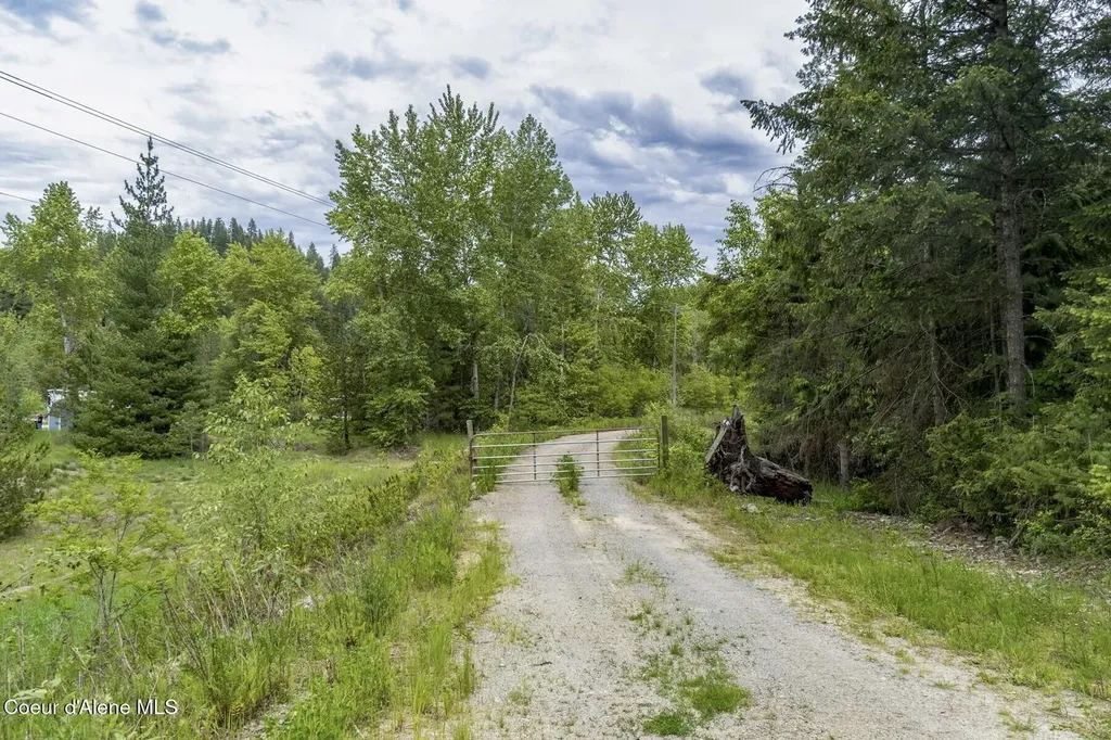 Nka Coeur D'alene River Road Kingston ID 83839