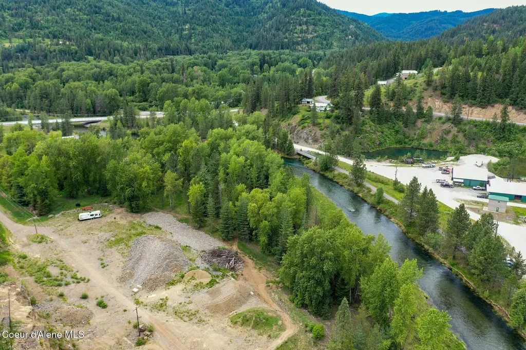 Nka Coeur D'alene River Road Kingston ID 83839