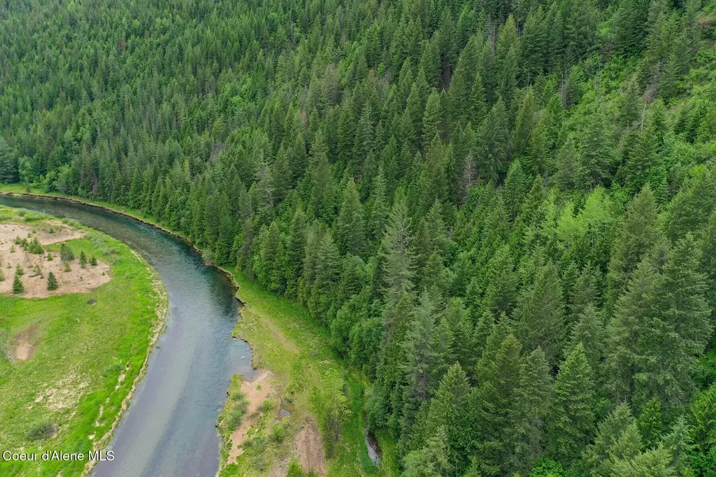 Nka Coeur D'alene River Road Kingston ID 83839