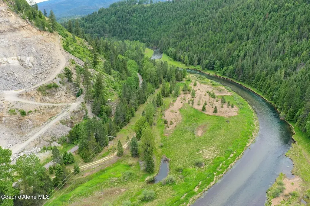 Nka Coeur D'alene River Road Kingston ID 83839
