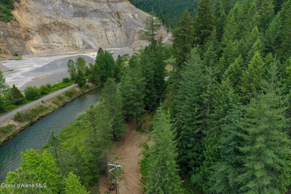 Nka Coeur D'alene River Road Kingston ID 83839