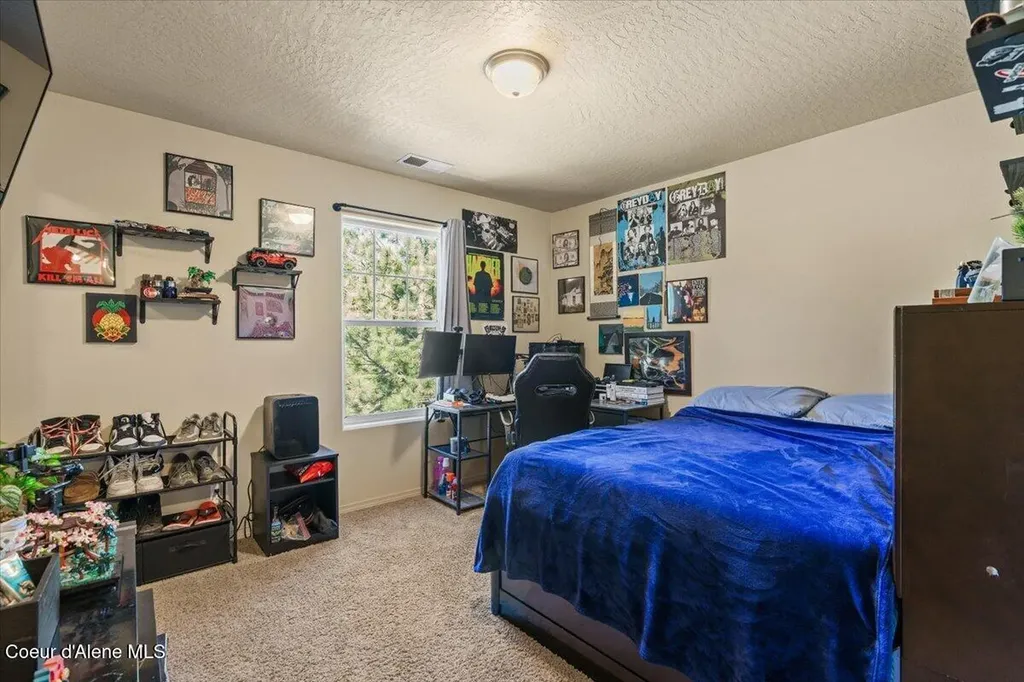 27748 N Weir Road Athol ID 83801