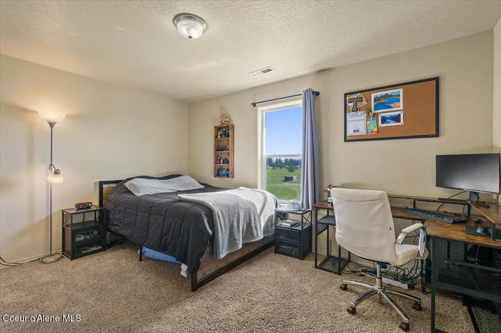 27748 N Weir Road Athol ID 83801