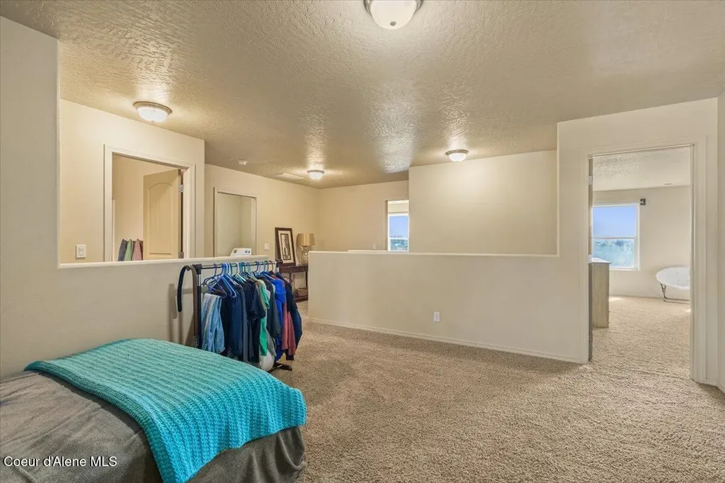 27748 N Weir Road Athol ID 83801