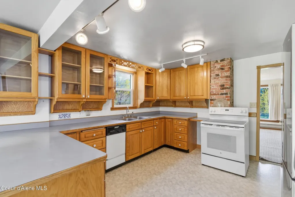 204 Nuchols Gulch Road Osburn ID 83849