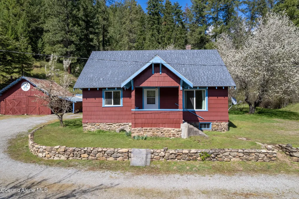 204 Nuchols Gulch Road Osburn ID 83849