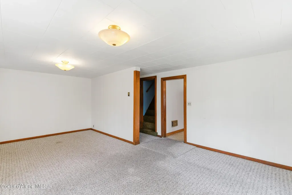 204 Nuchols Gulch Road Osburn ID 83849