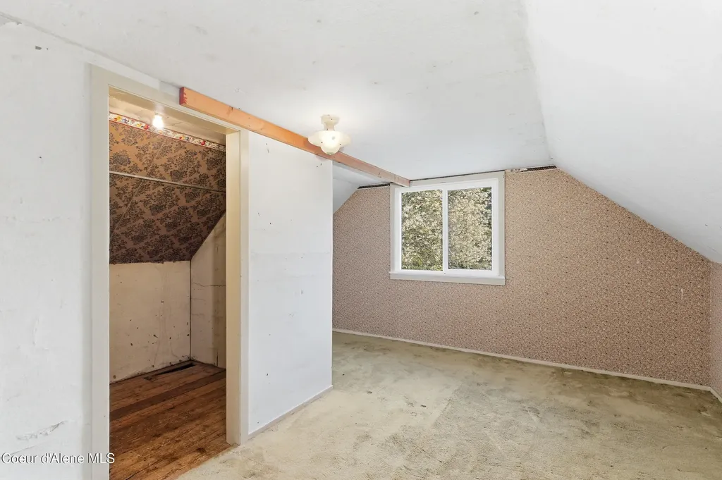204 Nuchols Gulch Road Osburn ID 83849