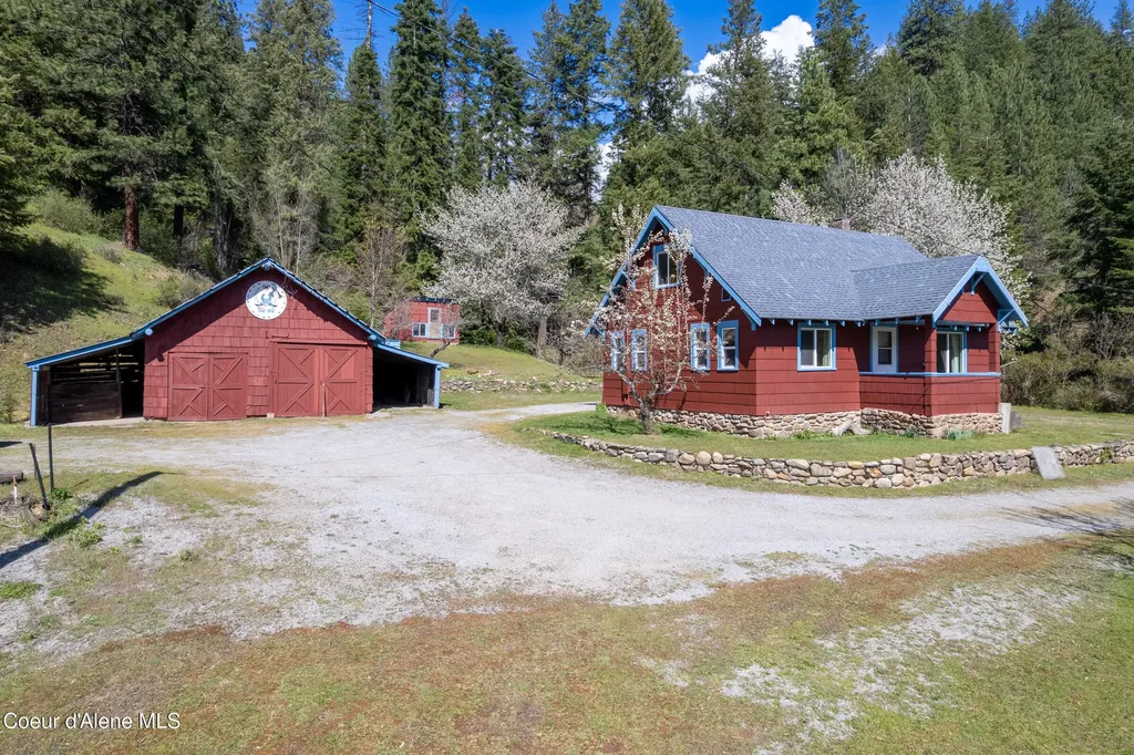 204 Nuchols Gulch Road Osburn ID 83849