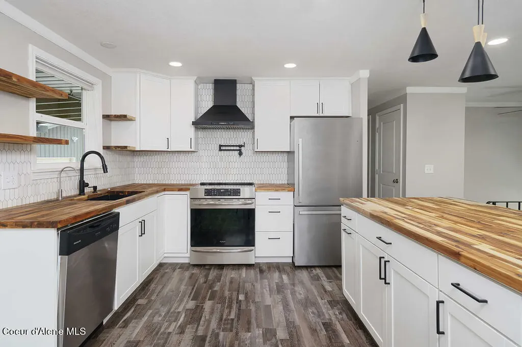 1879 E Prairieview Drive Post Falls ID 83854