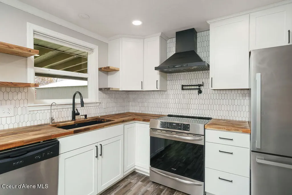 1879 E Prairieview Drive Post Falls ID 83854