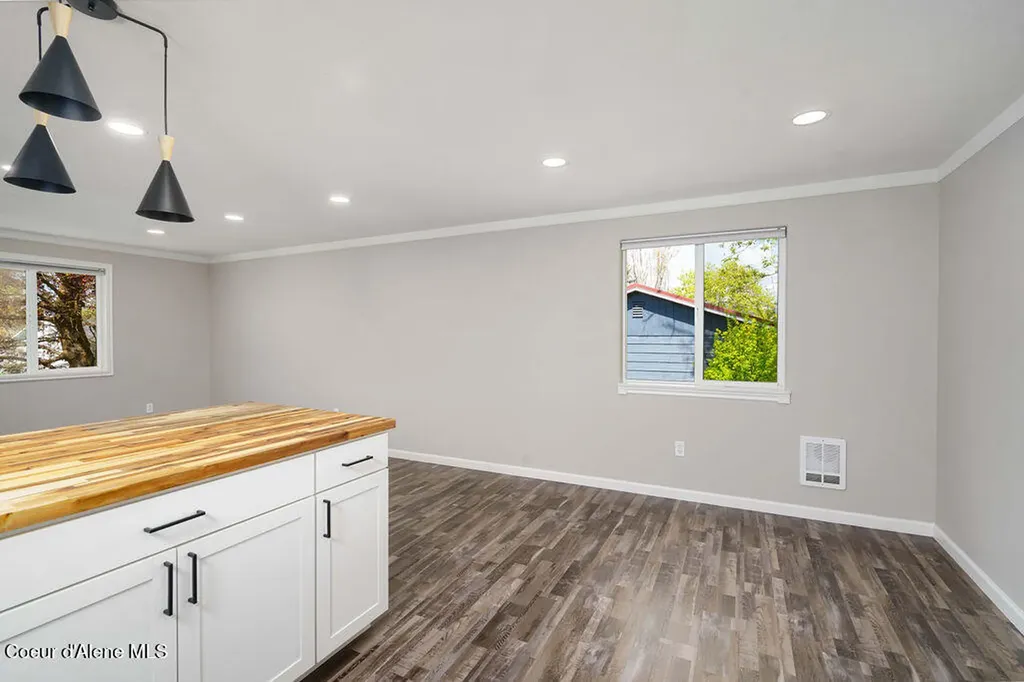 1879 E Prairieview Drive Post Falls ID 83854